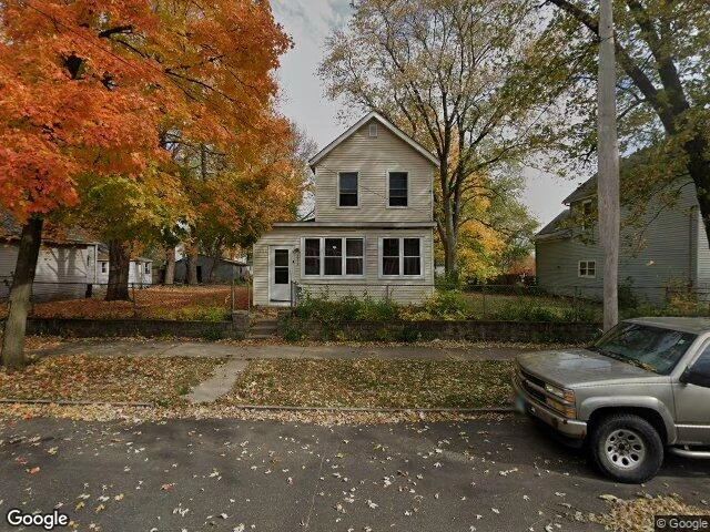 House image located at Peoria, IL 61605