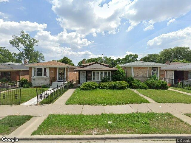 House image located at Chicago, IL 60620