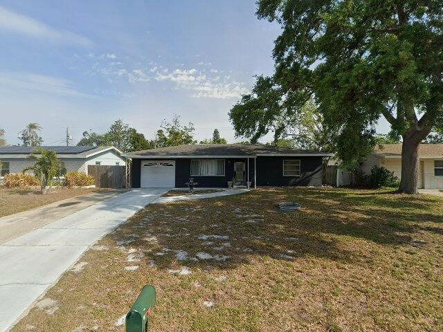 House image located at Seminole, FL 33776