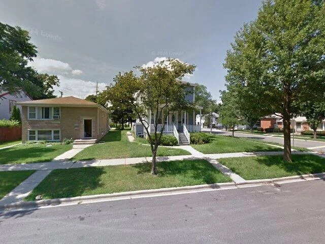 House image located at La Grange, IL 60525