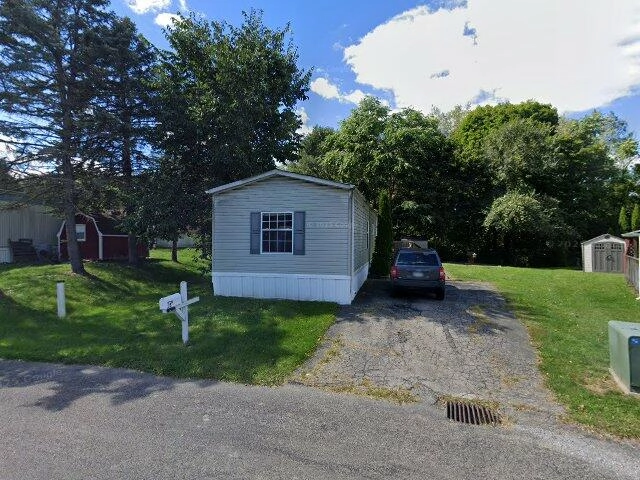 House image located at Amherst, NH 03031