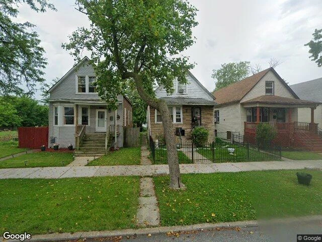 House image located at Chicago, IL 60628