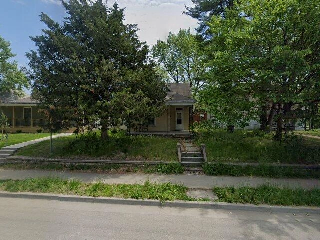 House image located at Saint Joseph, MO 64505