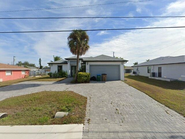 House image located at Cape Coral, FL 33914