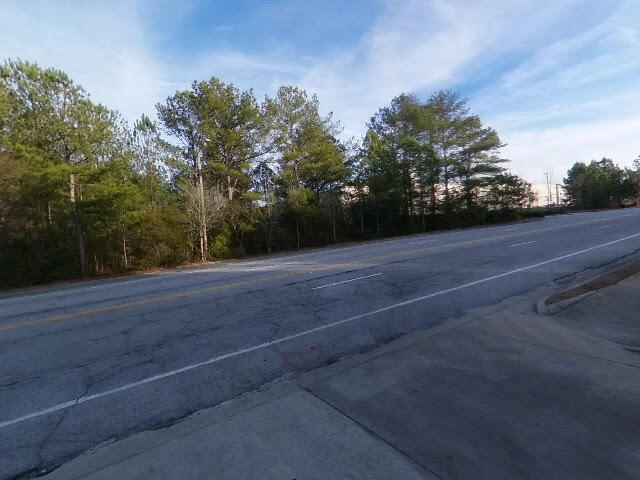 House image located at Union City, GA 30291