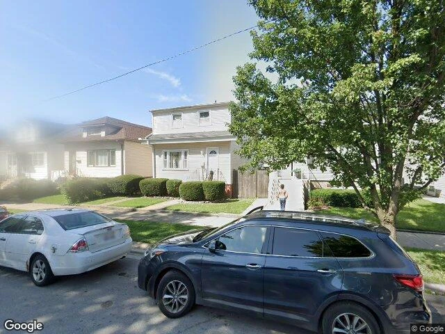 House image located at Chicago, IL 60634