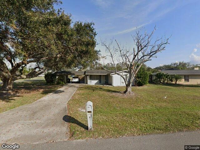 House image located at Ruskin, FL 33570