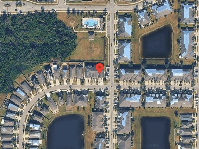 House image located at Ruskin, FL 33570