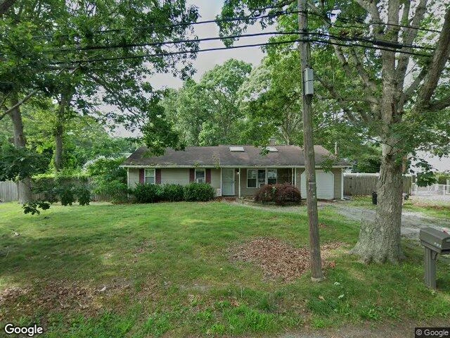 House image located at Mastic Beach, NY 11951