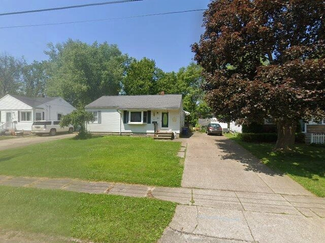 House image located at Ashtabula, OH 44004