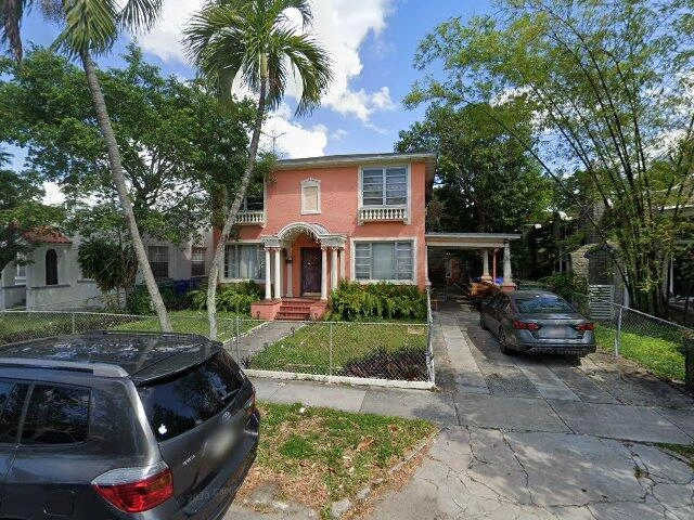 House image located at Miami, FL 33135