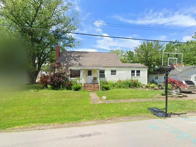 House image located at Erie, PA 16506