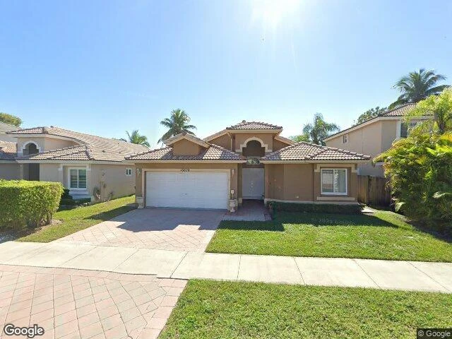 House image located at Miami, FL 33196