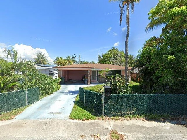 House image located at Dania, FL 33004