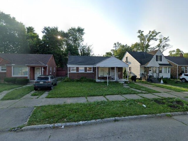 House image located at Detroit, MI 48227