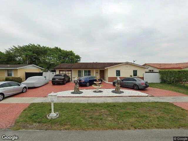 House image located at Miami, FL 33183