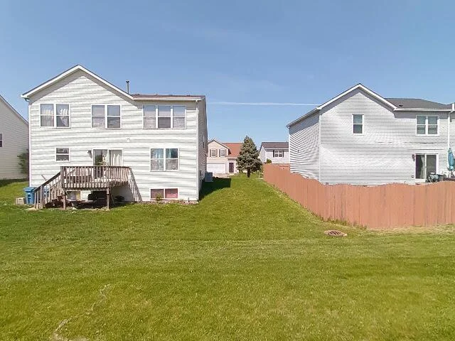 House image located at Aurora, IL 60504