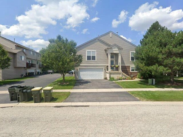 House image located at Mchenry, IL 60051