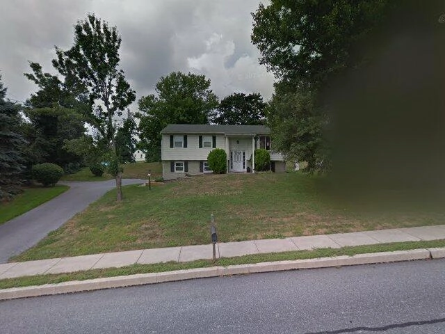 House image located at Manheim, PA 17545