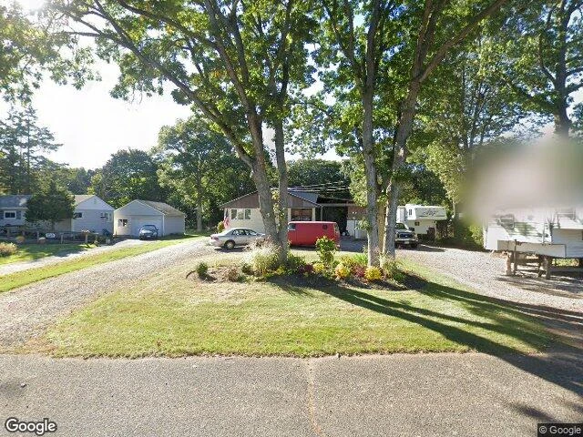 House image located at Bay Shore, NY 11706