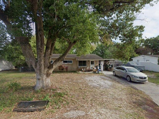 House image located at Plant City, FL 33563