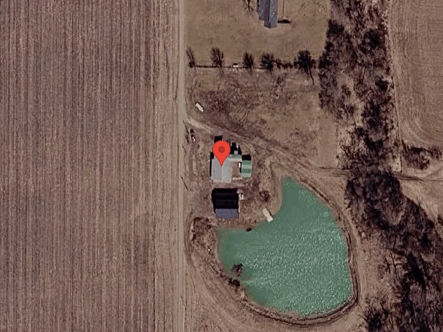 House image located at Canton, IL 61520