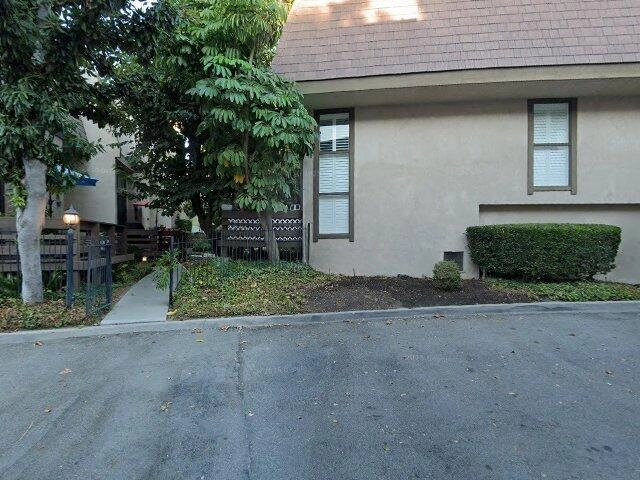 House image located at Northridge, CA 91324