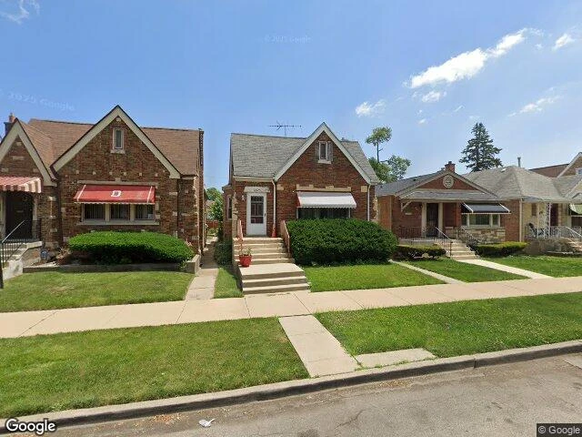 House image located at Chicago, IL 60620