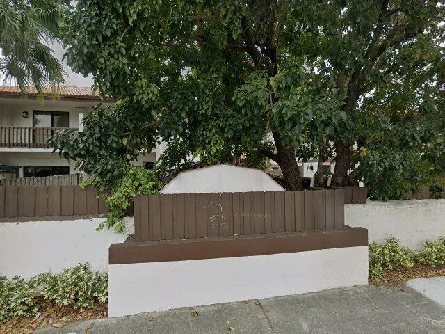 House image located at Miami, FL 33183