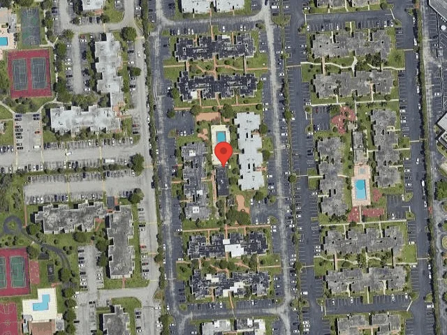 House image located at Miami, FL 33174