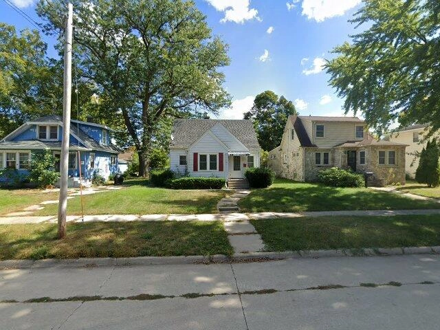 House image located at Mason City, IA 50401
