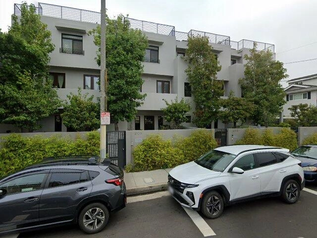 House image located at Ventura, CA 93001