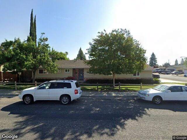House image located at Oakdale, CA 95361