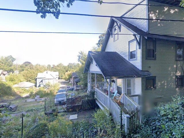 House image located at Kalamazoo, MI 49007