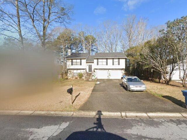 House image located at Riverdale, GA 30274