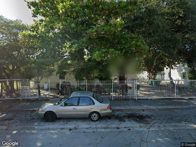 House image located at Miami, FL 33150