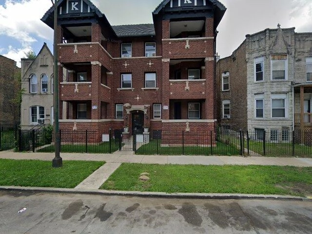 House image located at Chicago, IL 60621