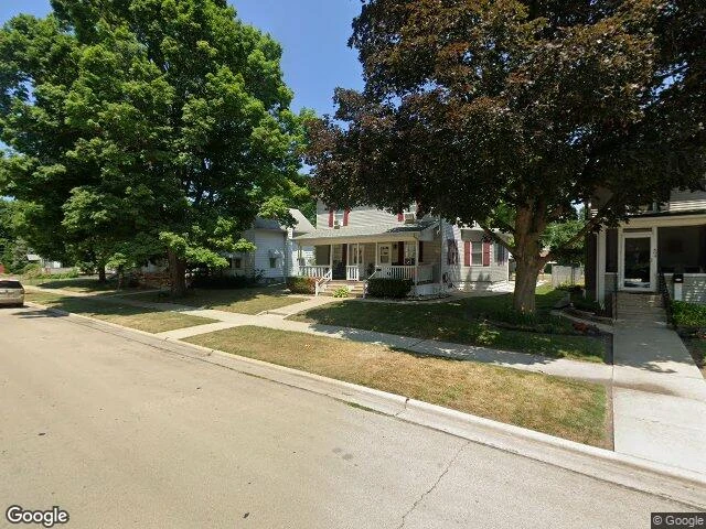 House image located at Sterling, IL 61081