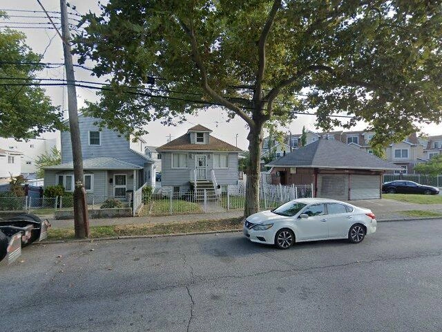 House image located at Bronx, NY 10465
