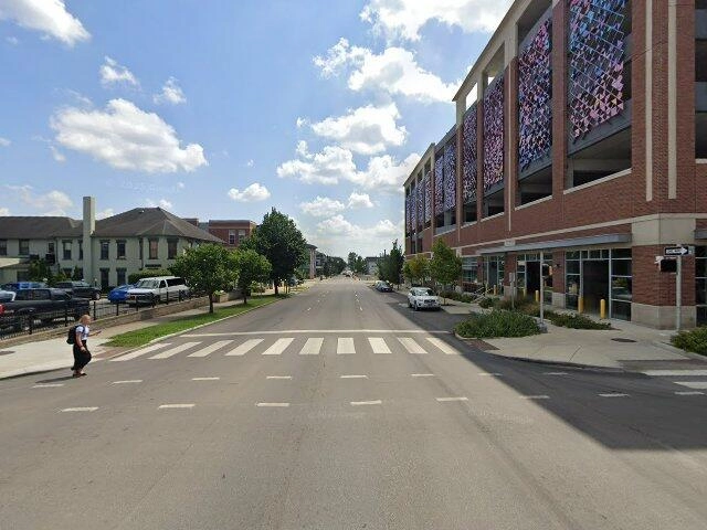 House image located at South Elgin, IL 60177