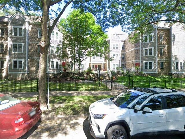 House image located at Saint Paul, MN 55102