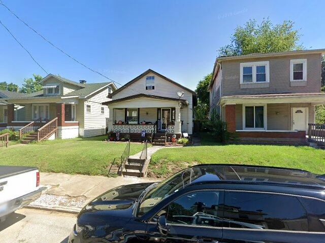 House image located at Louisville, KY 40210