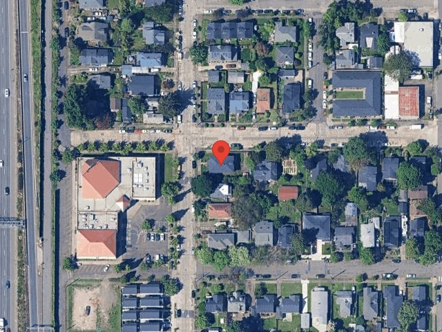 House image located at Portland, OR 97217