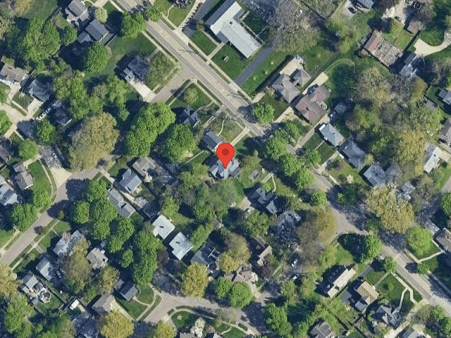 House image located at Akron, OH 44313
