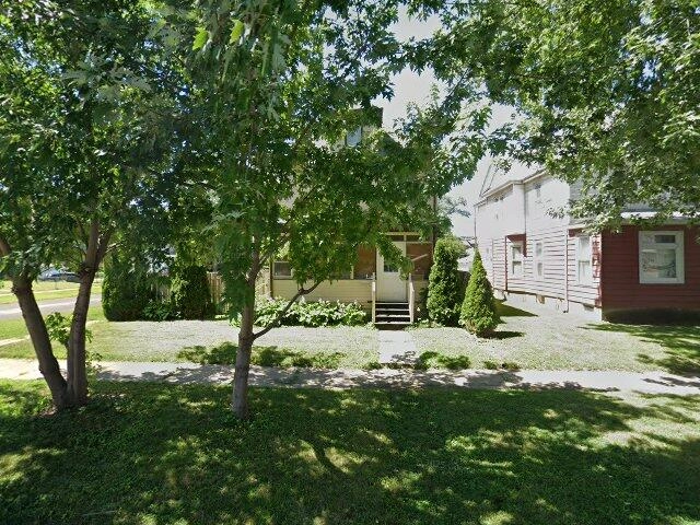 House image located at Rock Island, IL 61201