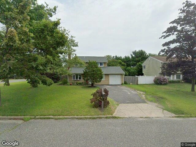 House image located at Medford, NY 11763