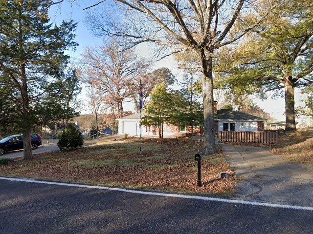 House image located at Saint Louis, MO 63129