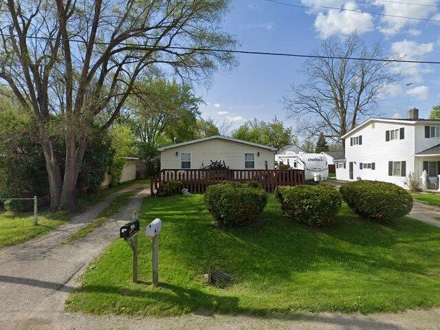 House image located at Flint, MI 48507