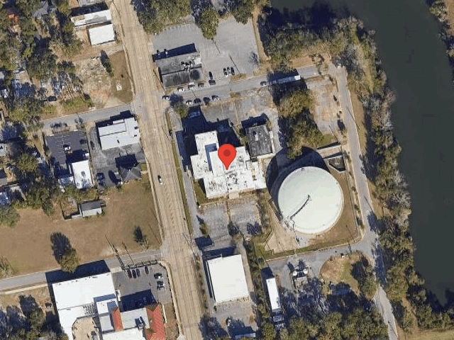 House image located at Pensacola, FL 32501
