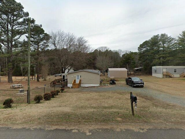 House image located at Manson, NC 27553